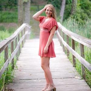 Meet your Posher, Macy